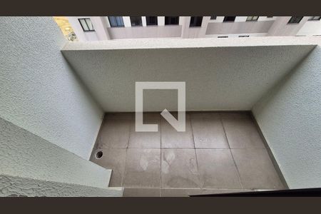 Sala de apartamento para alugar com 2 quartos, 42m² em Vila Aquilino, Santo André