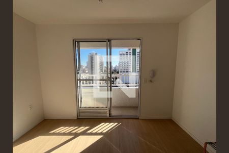 Quarto de kitnet/studio para alugar com 1 quarto, 19m² em Água Branca, São Paulo