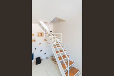 Sala de apartamento à venda com 2 quartos, 103m² em Benfica, Rio de Janeiro