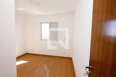 Quarto 1 de apartamento para alugar com 2 quartos, 45m² em Parque Pedro Ii, Belo Horizonte
