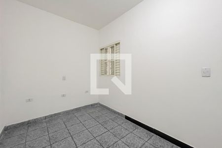 Quarto de casa para alugar com 1 quarto, 30m² em Km 18, Osasco