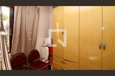 Quarto 1 de casa à venda com 3 quartos, 219m² em Jardim Ouro Preto, Taboão da Serra