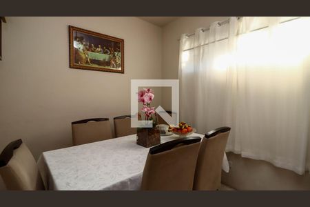 Sala de Jantar de casa à venda com 3 quartos, 219m² em Jardim Ouro Preto, Taboão da Serra