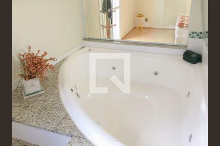 Casa à venda com 4 quartos, 415m² em Taquaral, Campinas