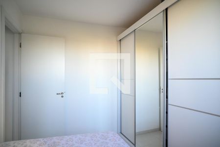 Quarto 1 de apartamento para alugar com 2 quartos, 42m² em Parque Bristol, São Paulo