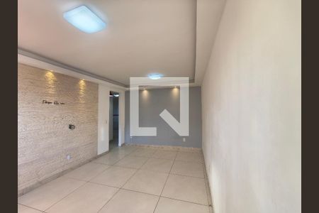 Casa à venda com 2 quartos, 75m² em Gardênia Azul, Rio de Janeiro