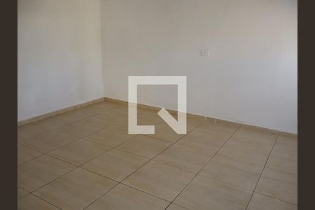 Quarto 1 de casa para alugar com 2 quartos, 80m² em Vila Bela, São Paulo