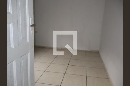 Quarto 2 de casa para alugar com 2 quartos, 80m² em Vila Bela, São Paulo
