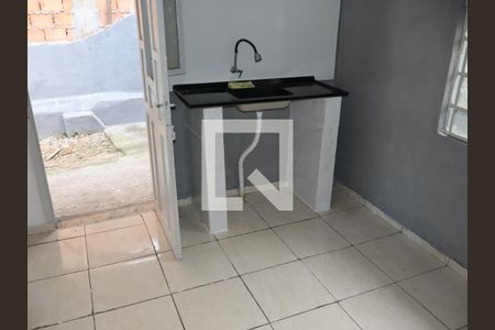Cozinha de casa para alugar com 2 quartos, 80m² em Vila Bela, São Paulo