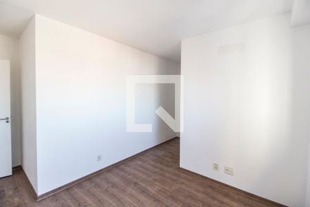 Suíte de apartamento para alugar com 2 quartos, 60m² em Jardim das Belezas, Carapicuíba