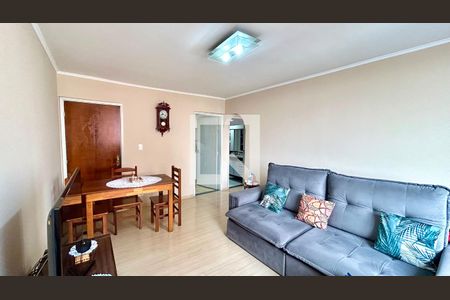 Sala de apartamento à venda com 2 quartos, 75m² em Vila das Palmeiras, Guarulhos