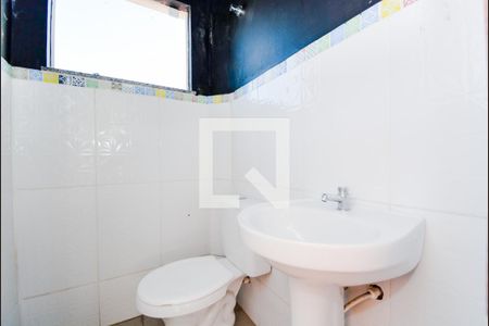 Banheiro Social 2 de casa para alugar com 1 quarto, 120m² em Jardim Pinhal, Guarulhos