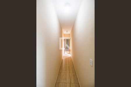 Corredor de casa à venda com 4 quartos, 225m² em Jardim Florida, Barueri
