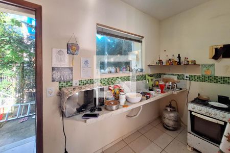 Cozinha de casa para alugar com 2 quartos, 60m² em Engenho do Mato, Niterói