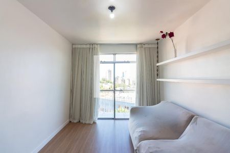 Sala  de apartamento para alugar com 3 quartos, 78m² em Vila Yara, Osasco