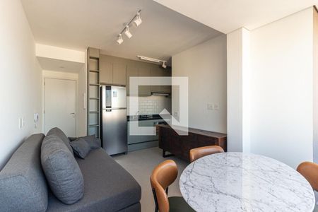 Sala de kitnet/studio para alugar com 1 quarto, 38m² em Higienópolis, São Paulo