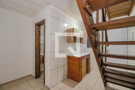 Sala e Cozinha Integrados de casa de condomínio para alugar com 1 quarto, 28m² em Mário Quintana, Porto Alegre