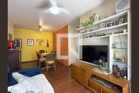 Sala de apartamento à venda com 2 quartos, 60m² em Partenon, Porto Alegre