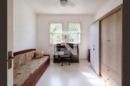 Quarto 2 de apartamento para alugar com 2 quartos, 60m² em Santana, Porto Alegre