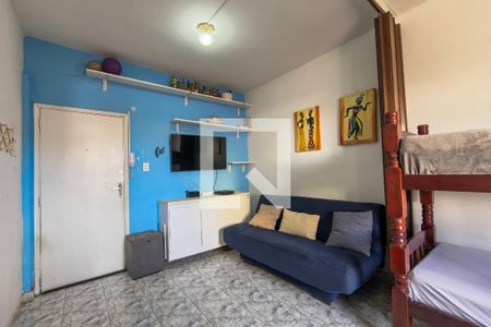 Sala/Quarto de apartamento para alugar com 1 quarto, 60m² em Cidade Ocian, Praia Grande