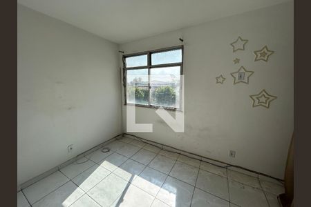 Quarto 1 de apartamento para alugar com 2 quartos, 48m² em Praça Seca, Rio de Janeiro
