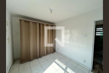 Quarto 1 de apartamento para alugar com 2 quartos, 48m² em Praça Seca, Rio de Janeiro
