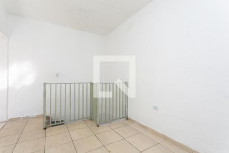 Sala  de casa para alugar com 1 quarto, 79m² em Guaianases, São Paulo