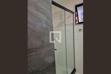 Banheiro de apartamento à venda com 3 quartos, 110m² em São Domingos, Niterói