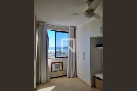 Quarto de apartamento à venda com 3 quartos, 110m² em São Domingos, Niterói