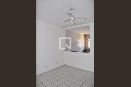 Detalhe - Sala de casa para alugar com 2 quartos, 240m² em Parque Pan Americano, São Paulo