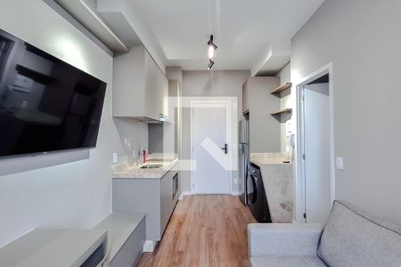 Sala de kitnet/studio à venda com 1 quarto, 30m² em Liberdade, São Paulo