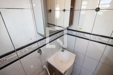 Banheiro de casa para alugar com 1 quarto, 50m² em Jardim Nossa Senhora do Carmo, São Paulo