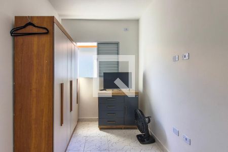 Quarto 2 de casa de condomínio para alugar com 2 quartos, 49m² em Samambaia, Praia Grande