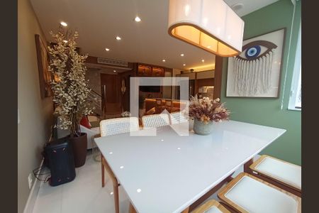 Sala de apartamento para alugar com 2 quartos, 110m² em Barra da Tijuca, Rio de Janeiro