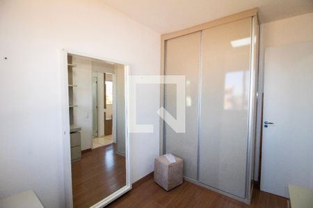 Quarto 01 de apartamento à venda com 2 quartos, 46m² em Buritis, Belo Horizonte