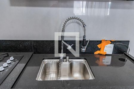 Sala, cozinha e área de serviço de apartamento à venda com 2 quartos, 32m² em Jardim Pereira Leite, São Paulo