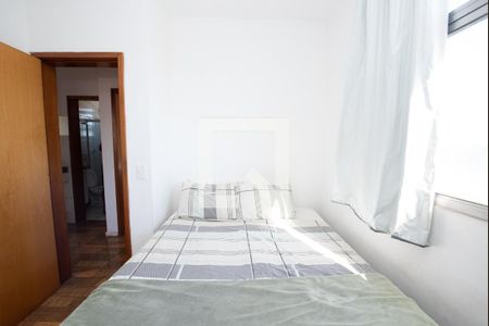 Quarto 2 de apartamento à venda com 3 quartos, 60m² em Novo Eldorado, Contagem