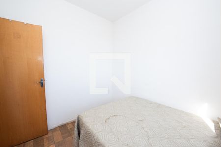 Quarto 1 de apartamento à venda com 3 quartos, 60m² em Novo Eldorado, Contagem