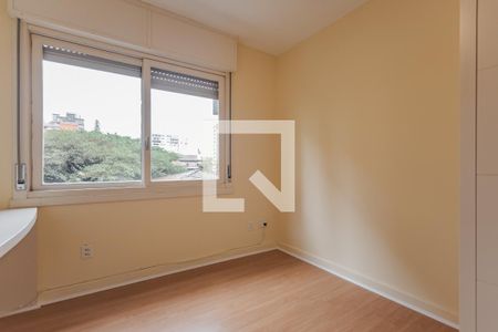 Quarto 1 de apartamento para alugar com 2 quartos, 140m² em Bela Vista, Porto Alegre