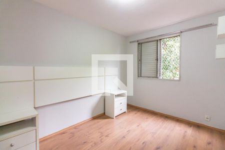Quarto 2 de apartamento para alugar com 2 quartos, 77m² em Km 18, Osasco