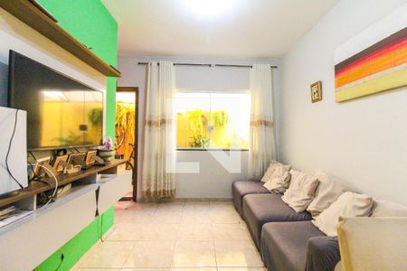 Sala de casa de condomínio à venda com 2 quartos, 65m² em Parada Xv de Novembro, São Paulo