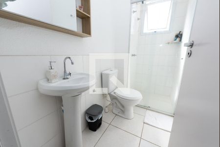 Banheiro de apartamento à venda com 2 quartos, 55m² em Jk, Contagem