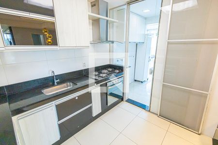 Cozinha americana de apartamento para alugar com 3 quartos, 166m² em Indaiá, Belo Horizonte