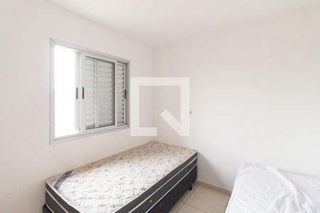 Quarto 1 de apartamento para alugar com 2 quartos, 55m² em Parque Jose Alex Andre, Carapicuíba