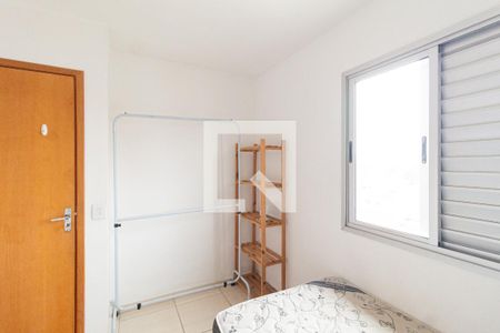 Quarto 1 de apartamento para alugar com 2 quartos, 55m² em Parque Jose Alex Andre, Carapicuíba
