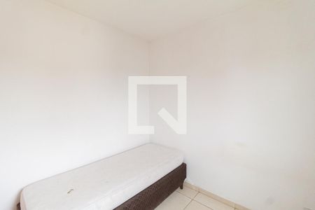 Quarto 2 de apartamento para alugar com 2 quartos, 55m² em Parque Jose Alex Andre, Carapicuíba