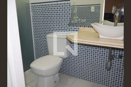 Banheiro suíte de casa para alugar com 3 quartos, 210m² em Vila Rica, São Paulo