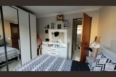 Quarto 01 de apartamento para alugar com 2 quartos, 50m² em Morro Branco, Itaquaquecetuba