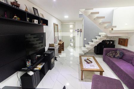 Sala de casa para alugar com 2 quartos, 170m² em Água Rasa, São Paulo