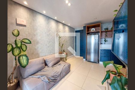 Sala de apartamento à venda com 3 quartos, 72m² em Santo Amaro, São Paulo